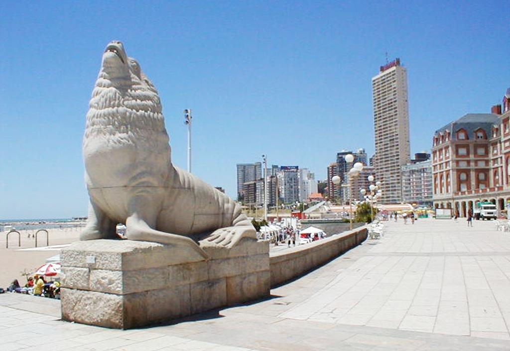 Hotel Atlantic Mar del Plata Exterior photo